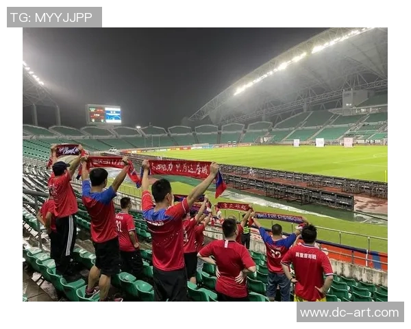 重庆足球队心理素质引发热议球迷与专家各执己见探讨原因与对策 重庆足球队心理素质引发热议球迷与专家各执己见探讨原因与对策